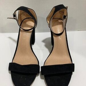Madden girl Black suede block heel sandals open toe women 7. SKU482#suedeheels